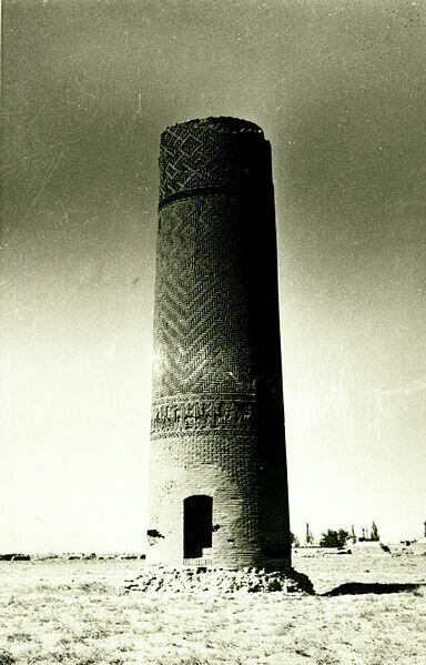 مناره فیروزآباد