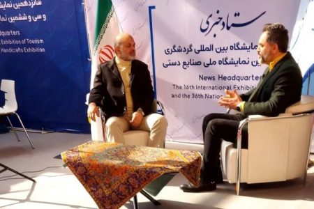 عقب ماندگی گردشگری از نظر وزیر کشور