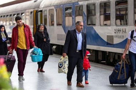 فروش بلیط قطارهای نوروزی مسیر تهران- مشهد و بالعکس از امروز