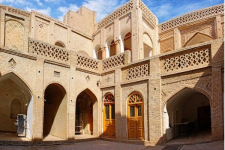 درخواست مبلغی هنگفت برای بازدید از خانه تاریخی