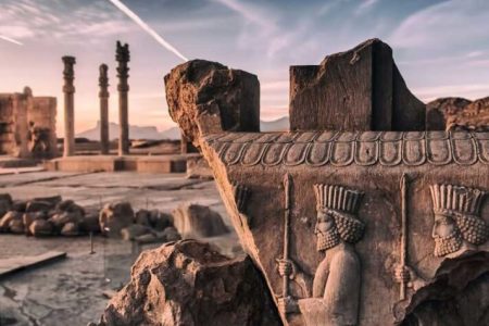 تخت جمشید پربازدیدترین پایگاه میراث جهانی ایران