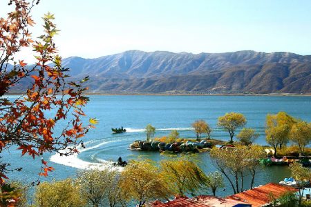 راهبرد دولت برای توسعه مریوان تقویت صنعت گردشگری است