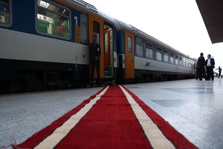 پیش فروش بلیت قطارهای مسافری از سوم خرداد آغاز می شود