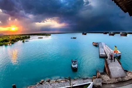 جای خالی زیرساخت گردشگری در بزرگترین جزیره خلیج فارس