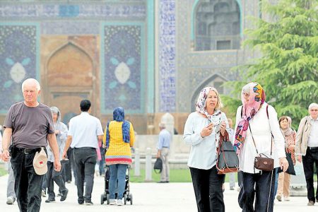همزمان با کاهش سفر اروپایی‌ها به ایران با افزایش گردشگران چین و روس مواجهه هستیم