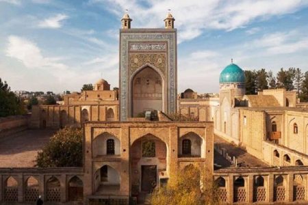 یکی از ۱۵۱ پایگاه ملی و جهانی کشور مزار شیخ احمد جام است