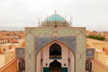 سازه تزئینی مسجد امیر چخماق ریزش کرد