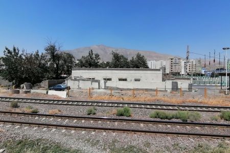 ساختمان قدیمی راه آهن گرمدره قدمت تاریخی ندارد