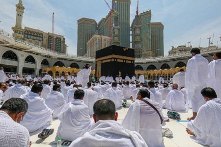 حداقل ۲۷۰ نفر در جریان مراسم حج امسال تاکنون جان خود را از دست داده‌اند