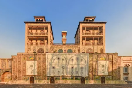 در دهه اول محرم ساعت بازدید از کاخ گلستان تغییر می یابد