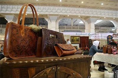 آغاز به کار جشنواره ملی کیف و کفش تبریز