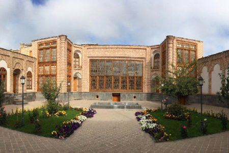 خانه‌های تاریخی اردبیل به بخش خصوصی واگذار می شود