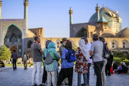 سفر خارجی‌ها به ایران در دوران کرونا کاهش ۹۰ درصدی داشته است