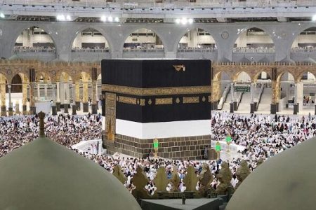 اعزام ایرنیان به حج عمره از دی ماه آغاز می‌شود