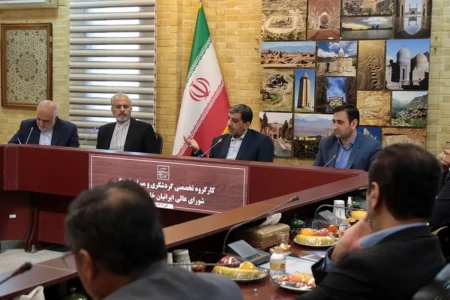 ایرانیان خارج از کشور، ظرفیت گردشگری هستند
