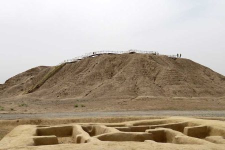 محوطه تاریخی کنار صندل، به طور کامل از بین رفته است