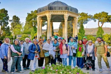 گردشگری ایران به تصرفِ دلالان درآمده است