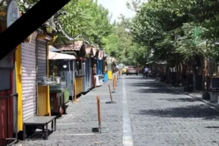 گذرهای گردشگری تهران همزمان با سالروز شهادت حضرت فاطمه(س) تعطیل می‌شوند