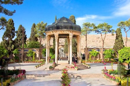 رویدادهای گردشگری شیراز باید اقتصاد این شهر را متحول کنند