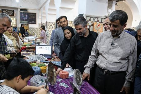 صنایع‌دستی دنیا را به فرهنگ‌های اصیل خود برمی‌گرداند