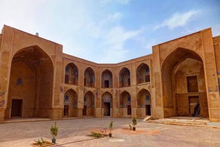 شرکت رفسنجان در هفدهمین نمایشگاه بین المللی گردشگری تهران