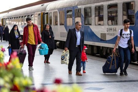 مشخصات مسافران باید با اطلاعات ثبت شده در بلیت قطار یکسان باشد