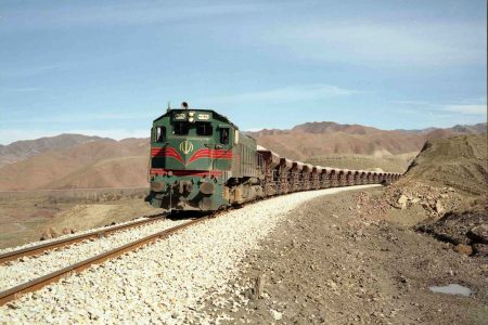 حمل بار توسط راه‌ آهن فارس در سال ۱۴۰۲ افزایش ۲۳ درصدی داشته است