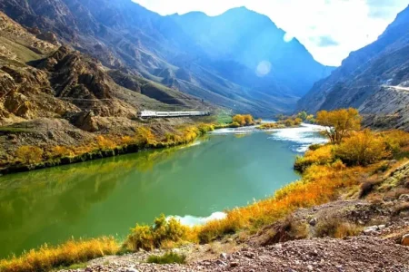 منطقه آزاد ارس می‌تواند ظرفیت گردشگری کیش را تکمیل کند
