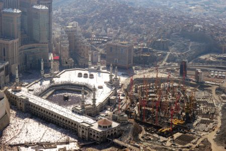 عربستان ۳۲۰ هزار اتاق هتل می‌سازد