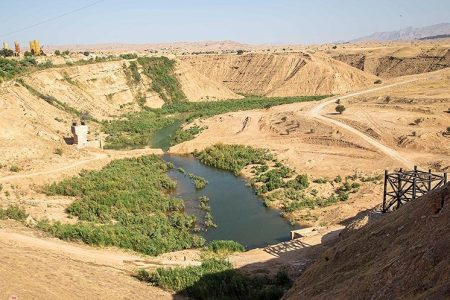 انجام کاوش‌ برای ‌نجات‌ محوطه‌های تاریخی پشت سد بالارود اندیمشک