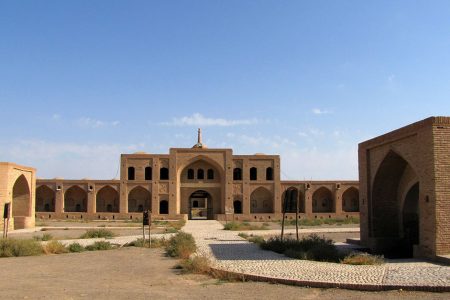 کاروانسراهای جاده ابریشم در انتظار مرمت
