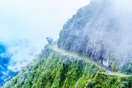جاده خطرناک یونگاس کجاست ؟