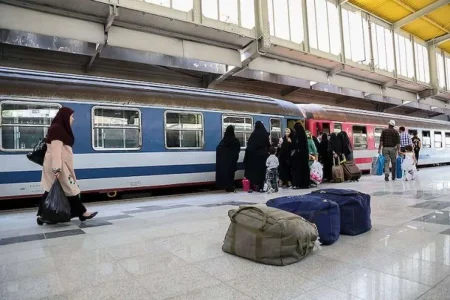 بیش از 3 هزار و 900 ناوگان حمل و نقل ریلی کشور نوسازی می‌شود