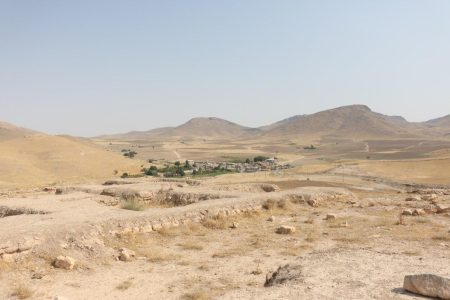 کاوش باستان شناسان در گورستان 2800 ساله قلایچی