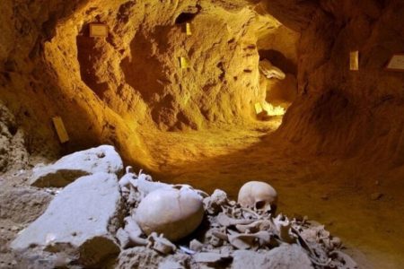 روزانه ۱۰۰ گردشگر از دستکند سامن بازدید می‌کنند