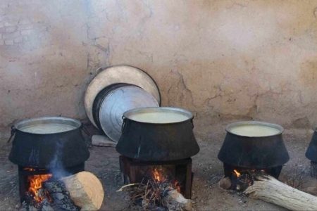 شروع تدوین پرونده ثبت ملی آیین حلیم پزان روستای کنگرشاه صحنه