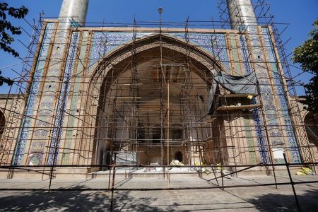 مرمت مسجد تاریخی میدان شهمیرزاد آغاز شد