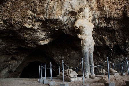 ابلاغ شماره ثبتی ۱۴ اثر تاریخی و طبیعی فارس در فهرست ملی