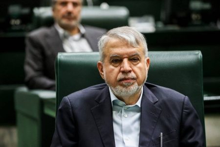 تحویل وزارتخانه میراث فرهنگی توسط زرقامی به صالحی امیری