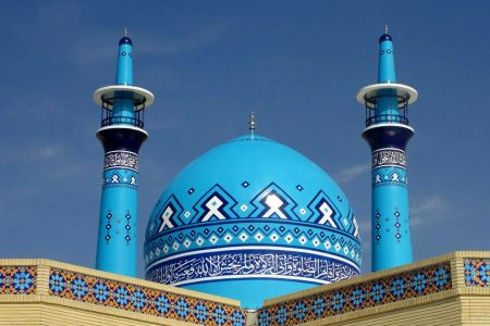 باوجود مخالفت وزارت میراث فرهنگی دوباره برای تخریب مسجد کازرونی اقدام شده است