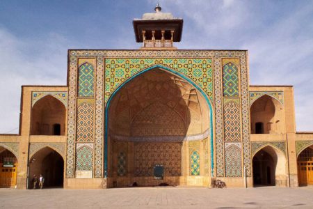 علل جهانی تخریب بناهای تاریخی آسیب شناسی می‌شود