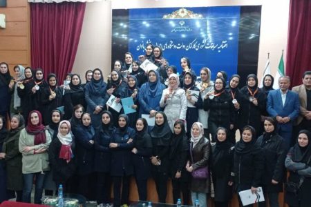 معرفی نفرات برتر شنای بانوان ادارات کشور